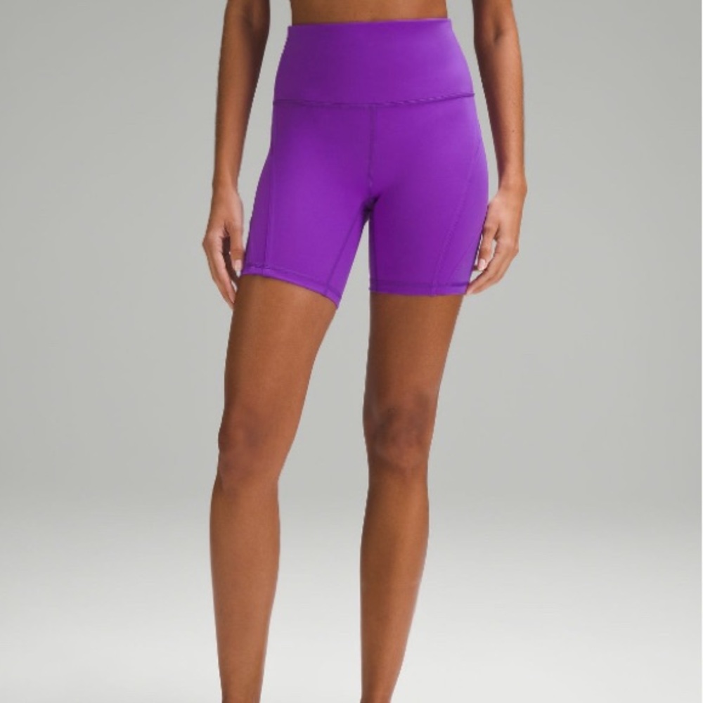 Lululemon Wunder Train Mesh Panel high rise 6 inch short in Atomic Purple size 4